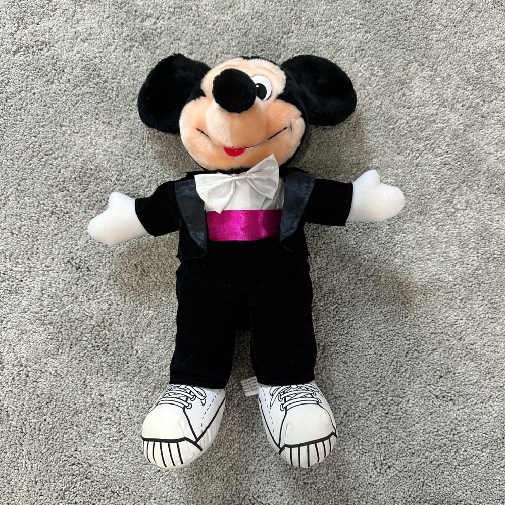 Disney Mickey Mouse Plush Toy Unisex Medium Black Good